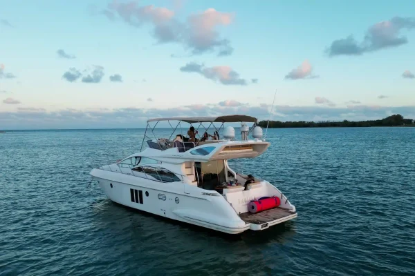miami party yacht for rent