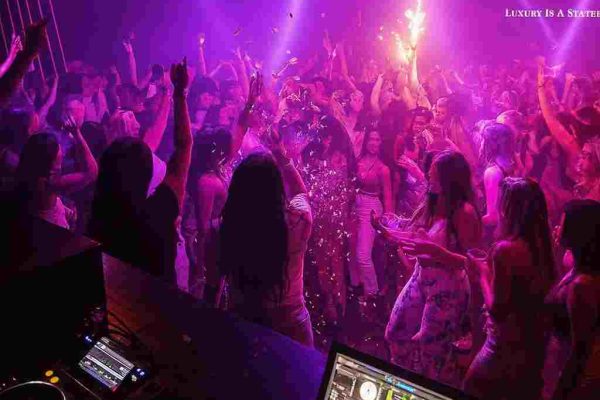 vendome club party